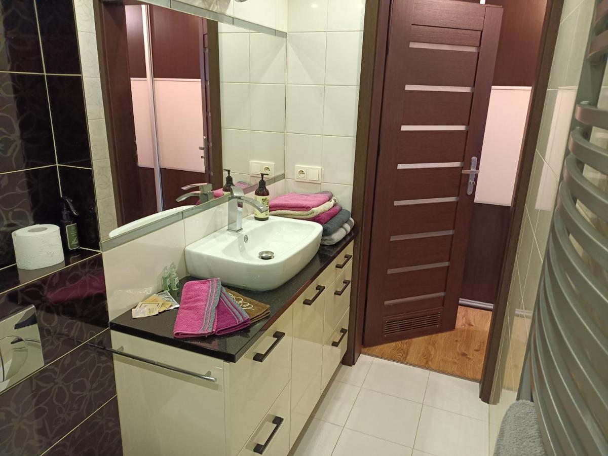 Apartament Centrum 64M2 Klimatyzacja Kedzierzyn-Kozle Ngoại thất bức ảnh